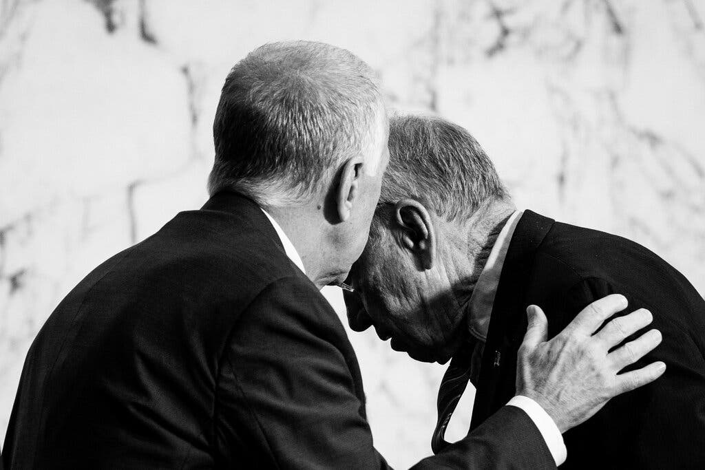 Senator Thom Tillis (left) of North Carolina with Senator Chuck Grassley of Iowa