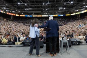 2025 April AOC Sanders Salt Lake City 20,000