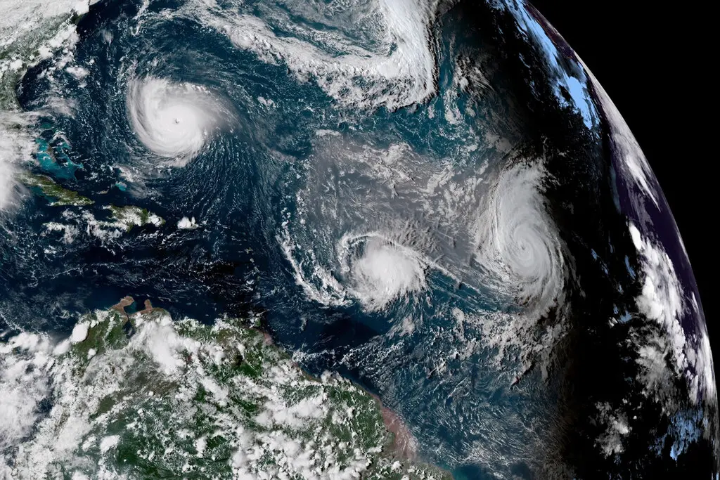 hurricane imaging