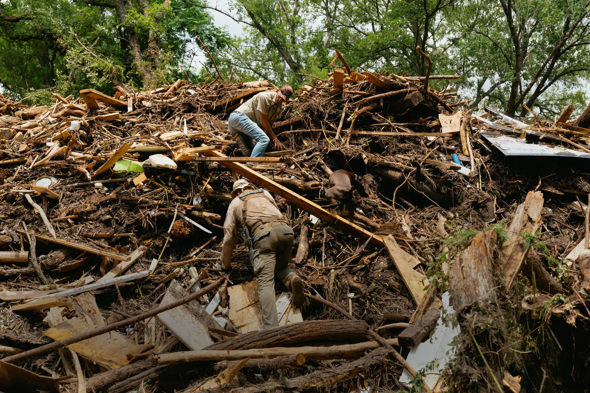 Search-and-rescue efforts after catastrophic flooding on the Guadalupe River in Kerrville, Texas.Credit...Jordan Vonderhaar for The New York Times