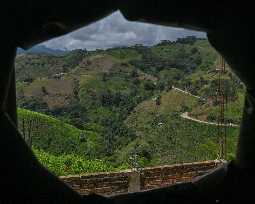Joaquin Sarmiento/Agence France-Presse — Getty Images