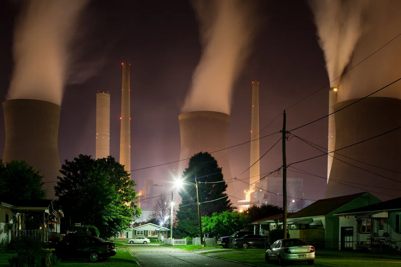 The John E. Amos Power Plant in West Virginia.Photograph: Paul Souders/Getty Images