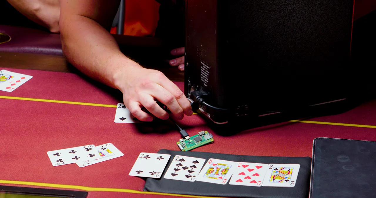 USB connection to Deckmate 2 card shuffler