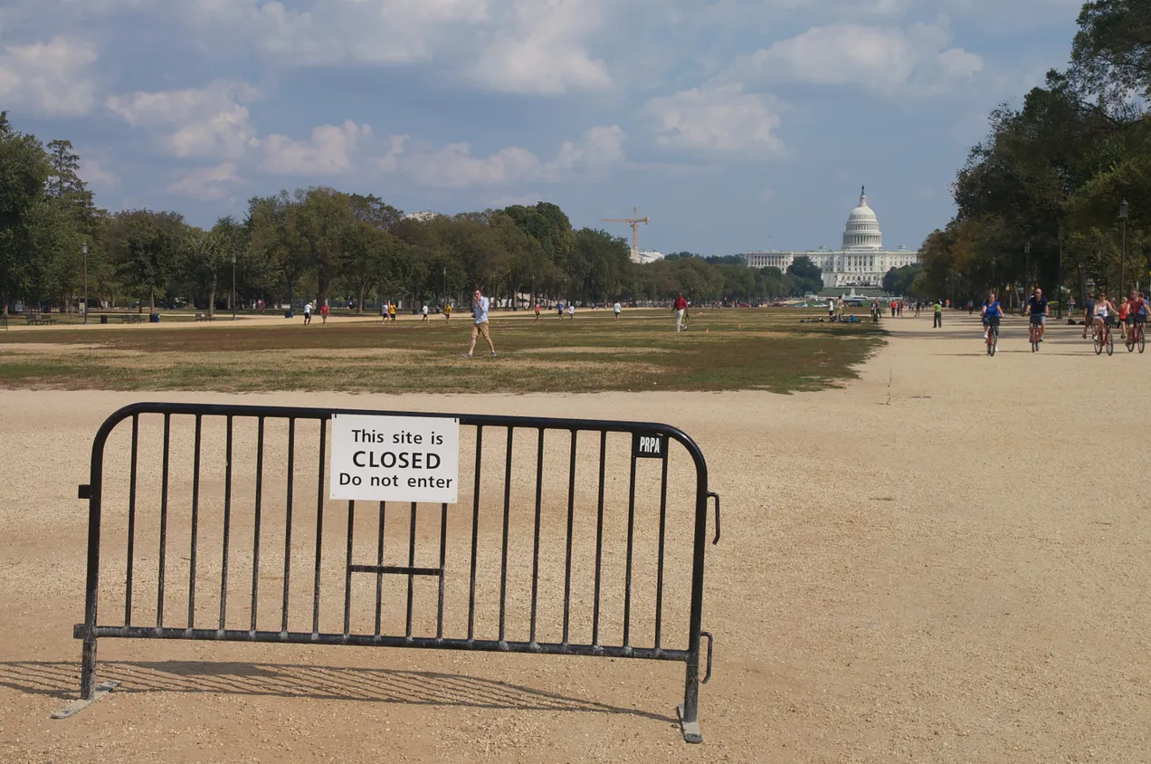 this site (national mall) is closed