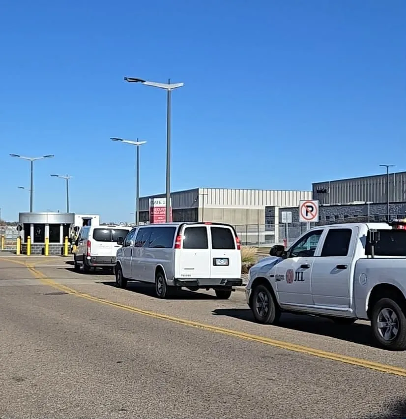deportation vans at Minneapolis St. Paul airport deportation vans at Minneapolis St. Paul airport