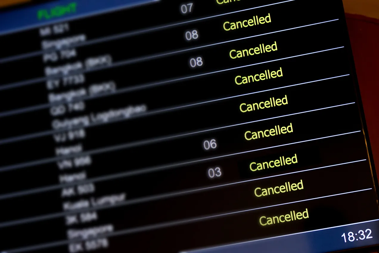 flight cancelations