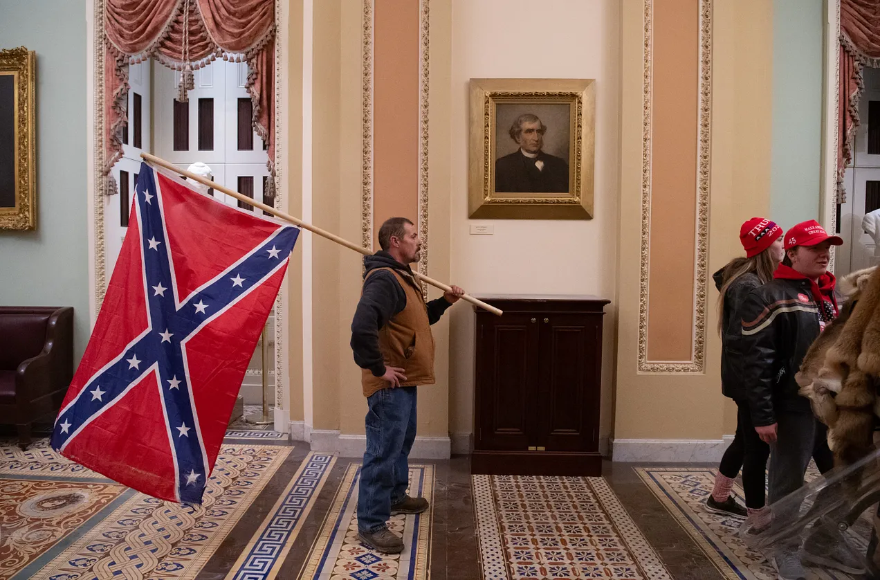 A scene from January 6, 2021, in the US Capitol. (Saul Loeb/AFP via Getty)