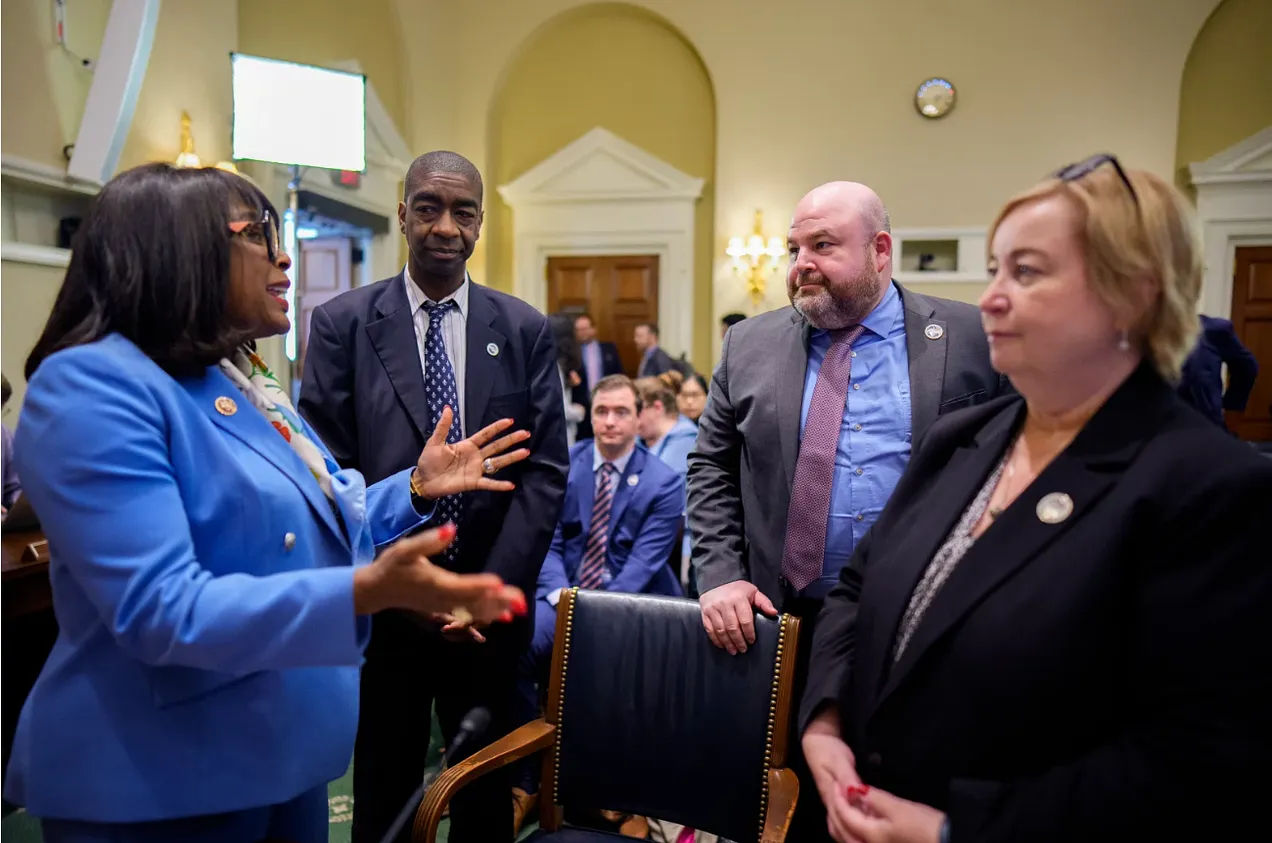 U.S. Election Assistance Commissioners at hearing. Andrew Harnick/Getty Images.