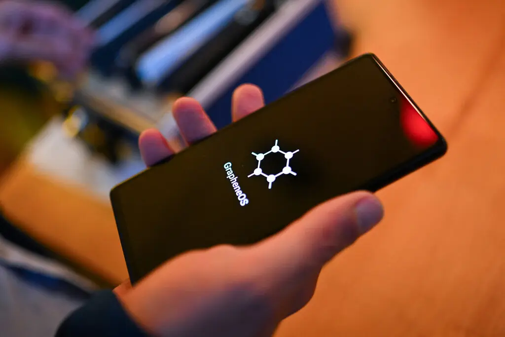A U.S. citizen used an open-source operating system, GrapheneOS, on his Google Pixel phone to “delete the digital contents,” before the device was seized, an indictment against the man said.Credit...Annegret Hilse/Reuters
