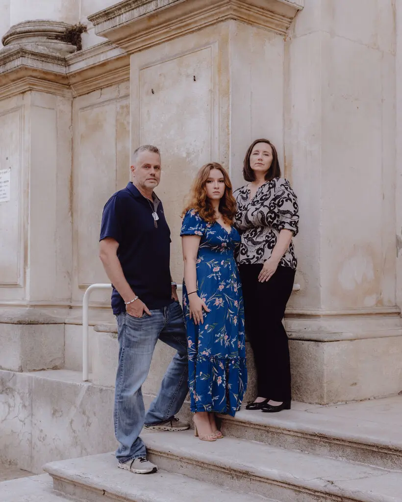 Stephen and Shari Feehan have stayed in close touch with their son’s fiancée, Claire Fletcher, whom he was supposed to marry right after returning from his deployment to Jordan. Credit...Matteo de Mayda for The New York Times